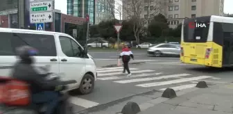 Beşiktaş'ta yayalara yol vermeyen sürücülere ceza yağdı
