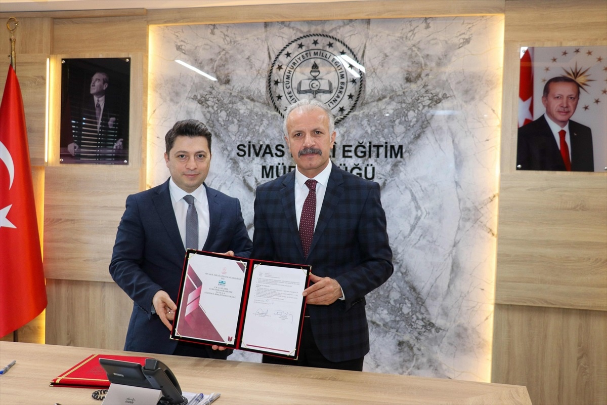 CK Enerji Çamlıbel Elektrik, Sivas\'ta 25 ilkokulda "enerji okuryazarlığı" eğitimi verecek