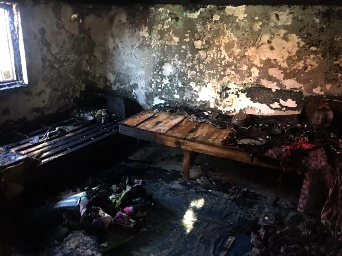 Aydın\'ın İncirliova ilçesinde elektrikli battaniye yangınında 89 yaşındaki kadın hayatını kaybetti