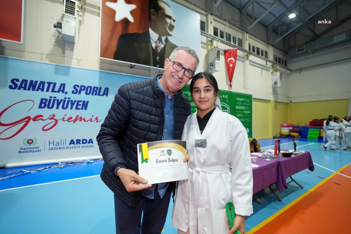 Gaziemir Belediyesi Taekwondo Kursunda Kuşak Atlama Sınavı Yapıldı
