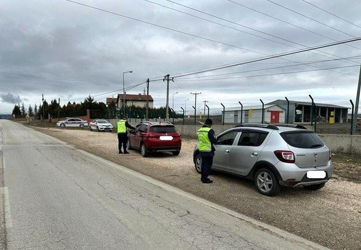 Eskişehir\'de 640 sürücüye 1,5 milyon TL trafik cezası kesildi