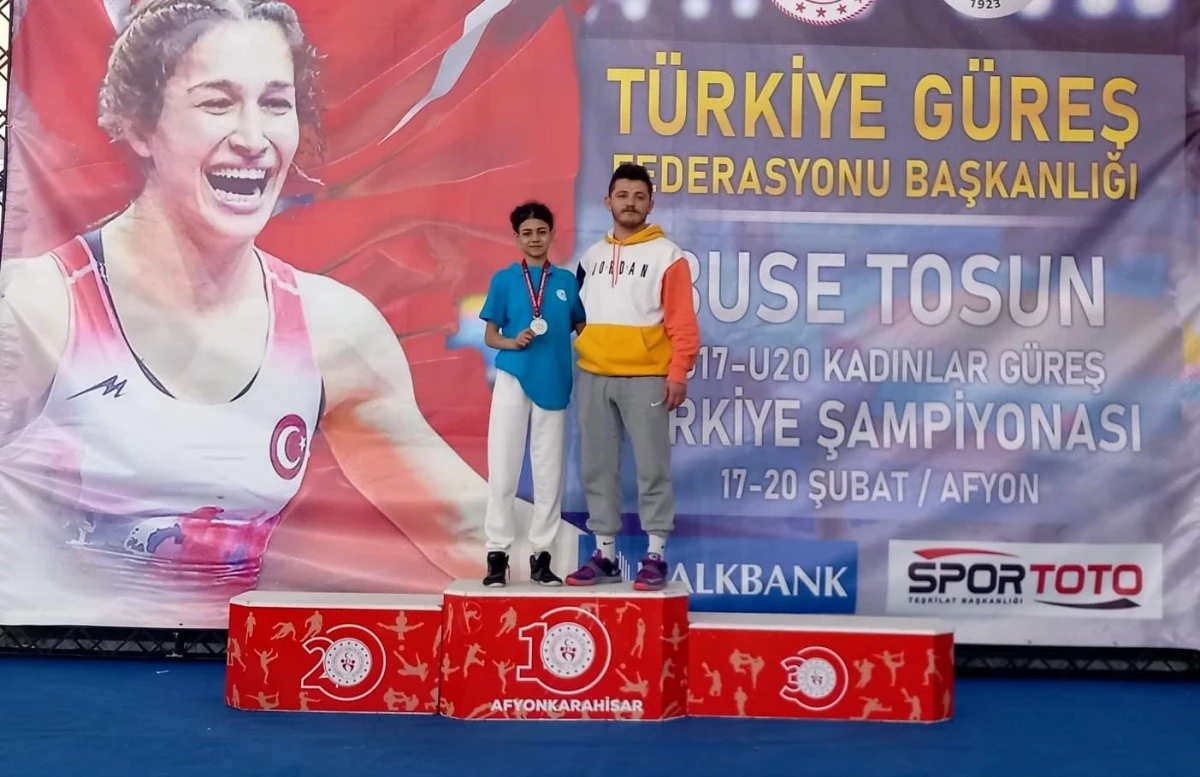 Nevşehir Belediyesi Gençlik ve Spor Kulübü Sporcusu Liva Nur Çelik Türk Milli Takımına Seçildi