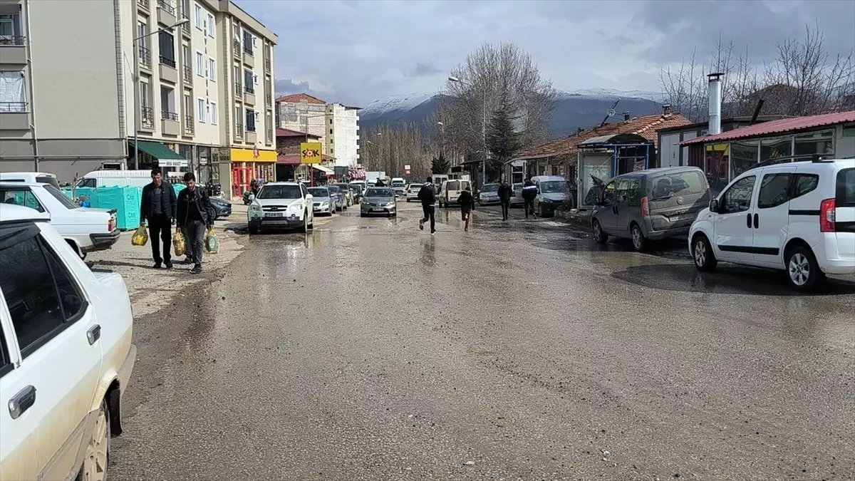 Malatya\'nın Doğanşehir ilçesinde 4,3 büyüklüğünde deprem meydana geldi