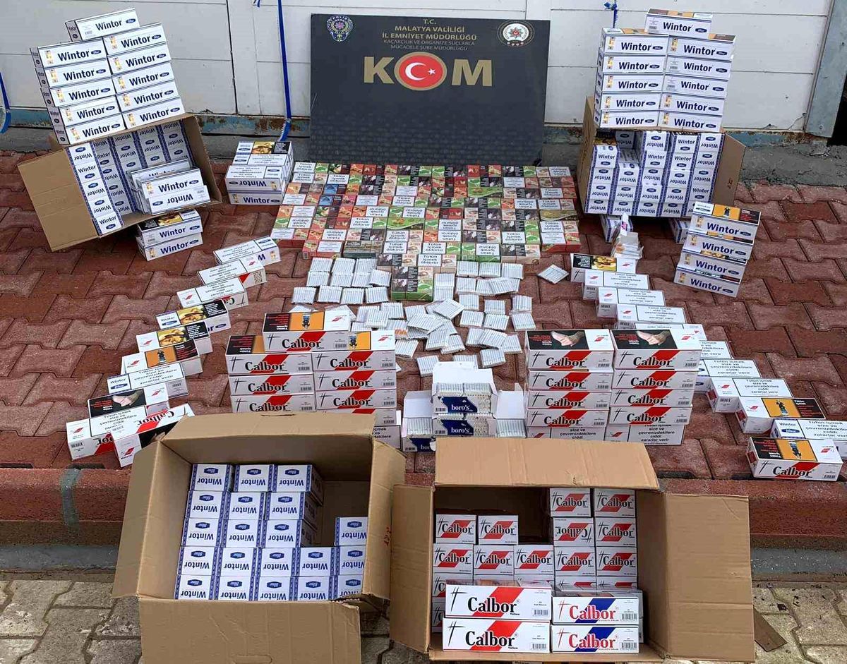Malatya\'da Gümrük Kaçağı Makaron ve Tütün Operasyonu