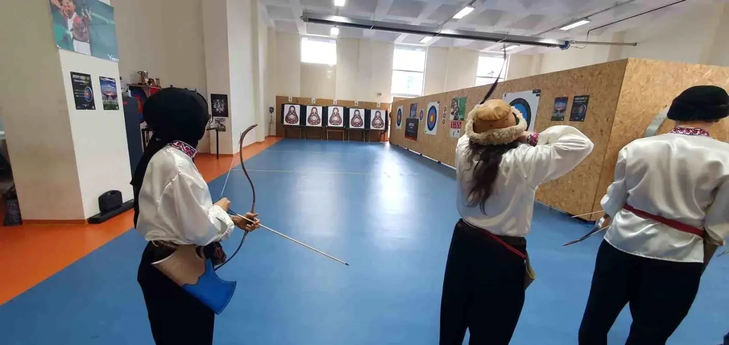 Nevşehir Belediyesi Gençlik ve Spor Kulübü Geleneksel Türk Okçuluğu Takımı Müsabakalarda Başarılı