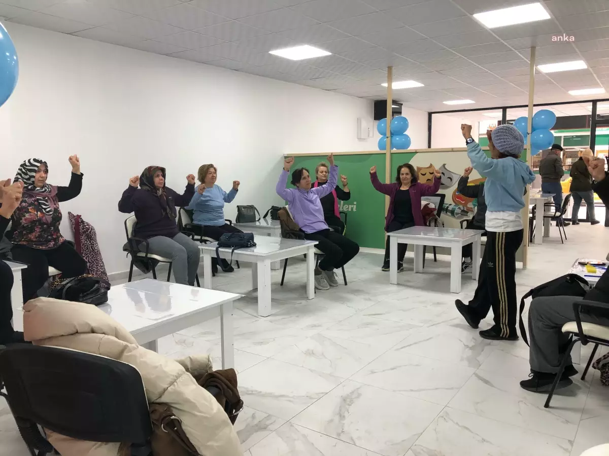 Seferihisar Belediyesi, Seferiçınar Yaş Alma Merkezi'nde Atölye Çalışmalarına Başladı