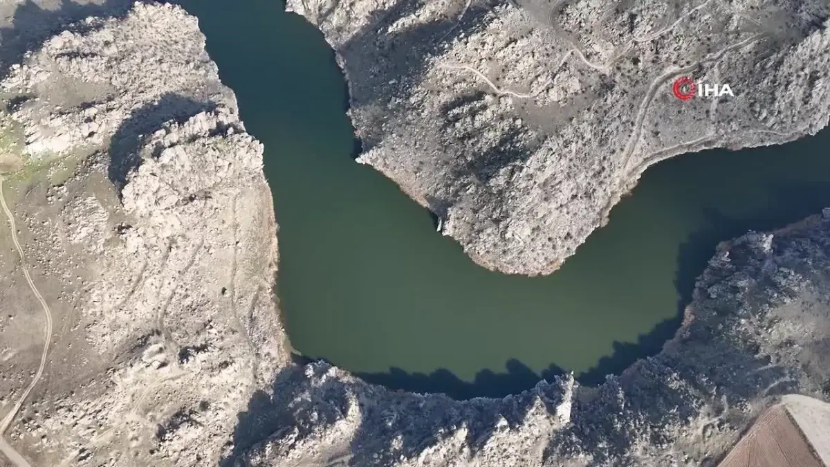 Tarih ve doğa iç içe: Çeşnigir Köprüsü ve Kanyonu\'na yoğun ilgi
