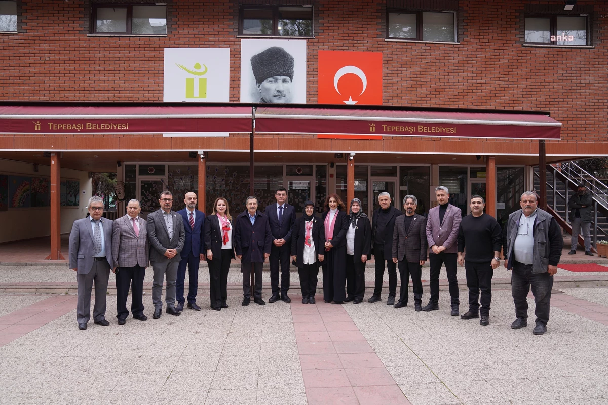 Tepebaşı Belediye Başkanı Ahmet Ataç, şehit aileleri ve gazilerle buluştu