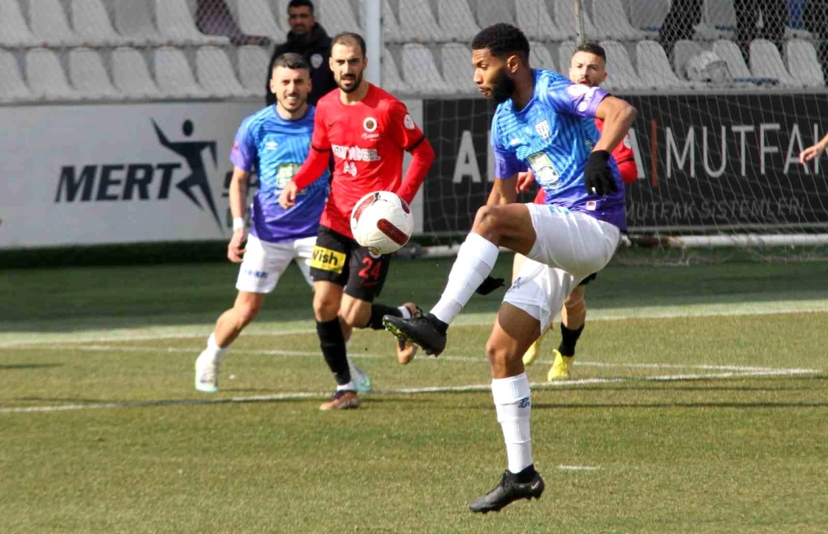 Gençlerbirliği, Bandırmaspor\'a 1-0 mağlup oldu