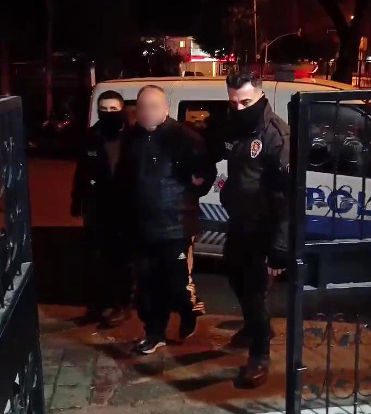 Adana\'da uyuşturucu ticareti yapan hükümlü yakalandı