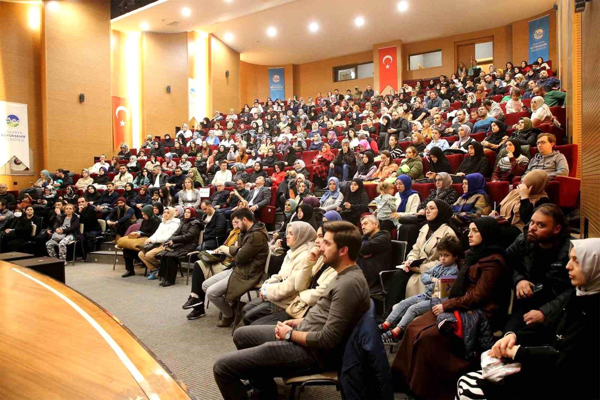 Çocuk Eğitiminde Modern ve Geleneksel Yanlışlar Konferansı