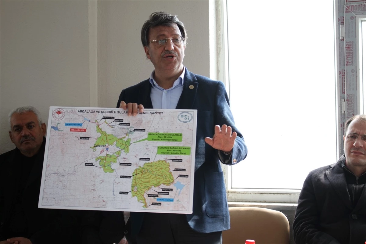 AK Parti Van Milletvekili Kayhan Türkmenoğlu, Çubuklu Barajı\'nın yapılacağı alanda incelemelerde bulundu