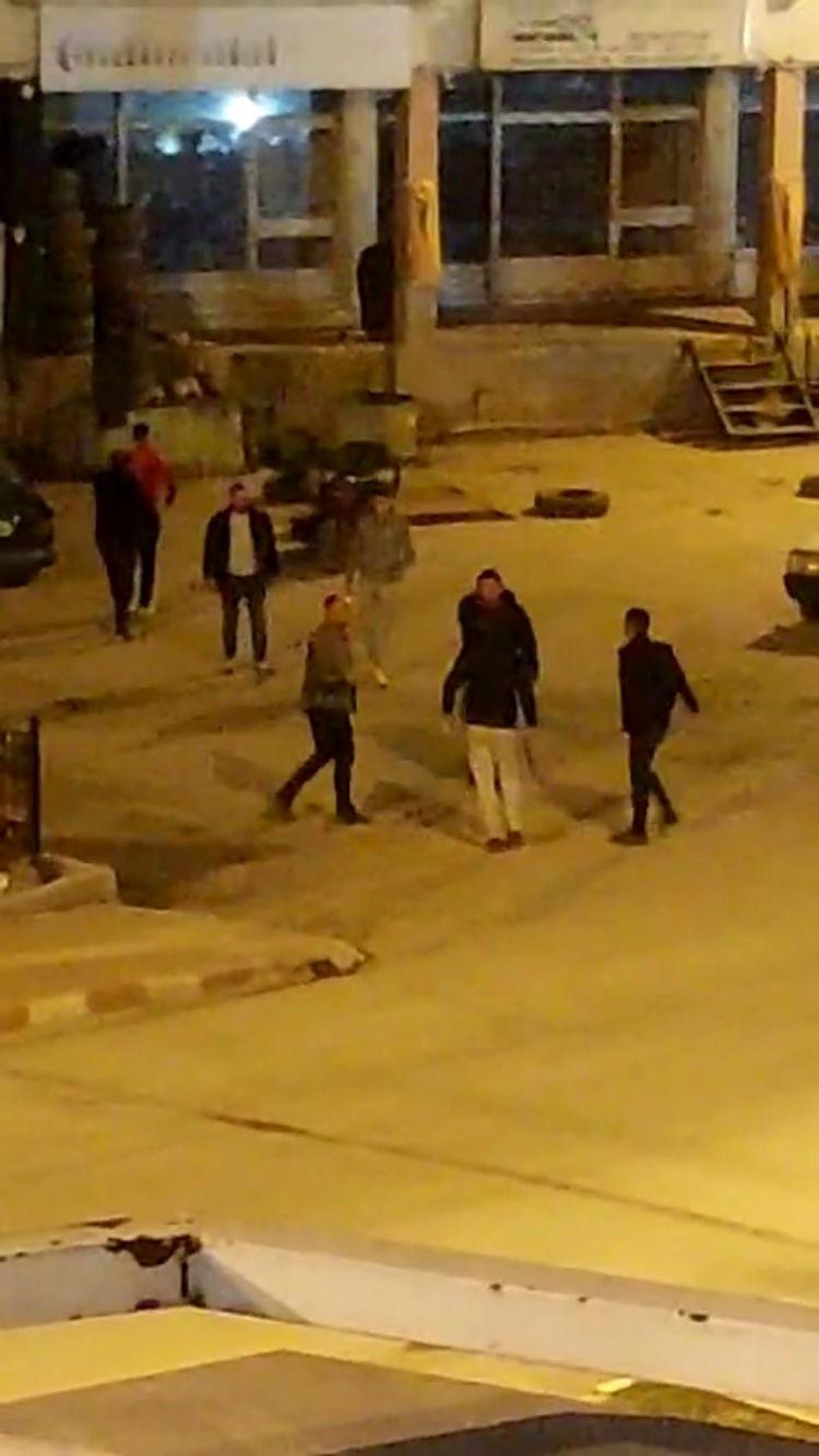 Burdur\'da Alkollü Mekanda Tartışma Kavgaya Dönüştü