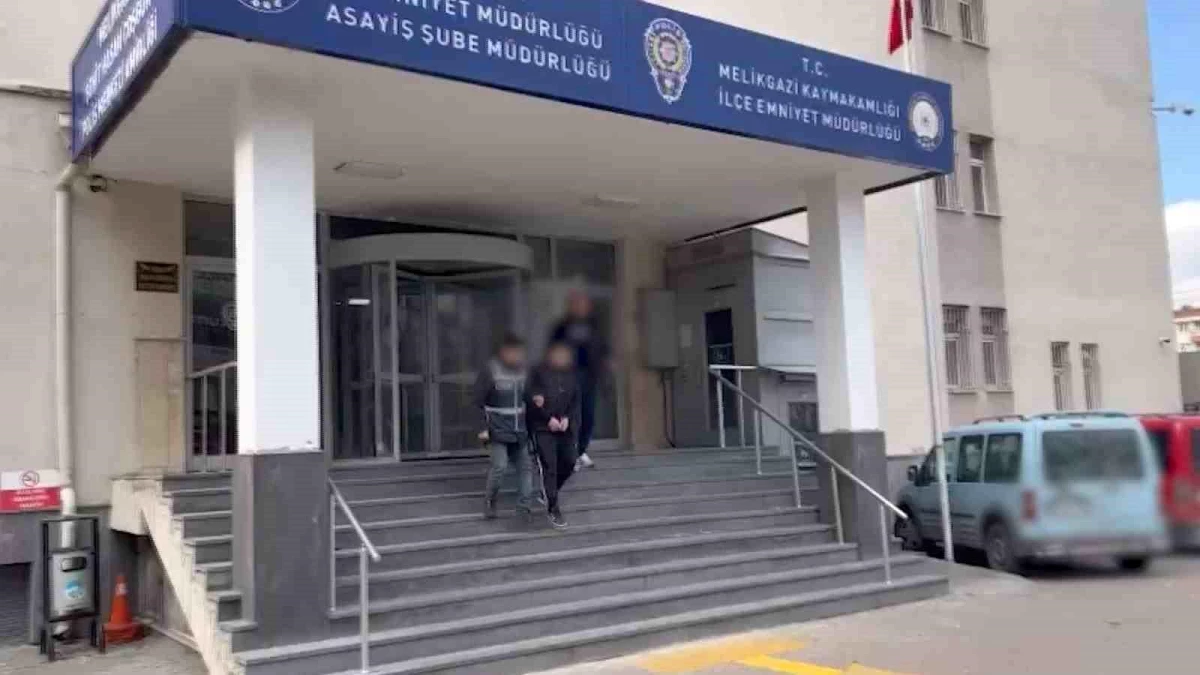 Kayseri\'de 22 Yıl Hapis Cezası Bulunan Firari Yakalandı