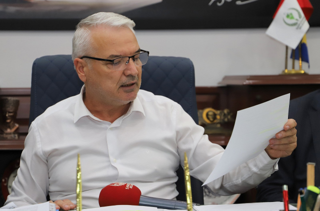 CHP, yönettiği Manisa Saruhanlı'da belediye başkan adayının başvurusunu yetiştiremedi