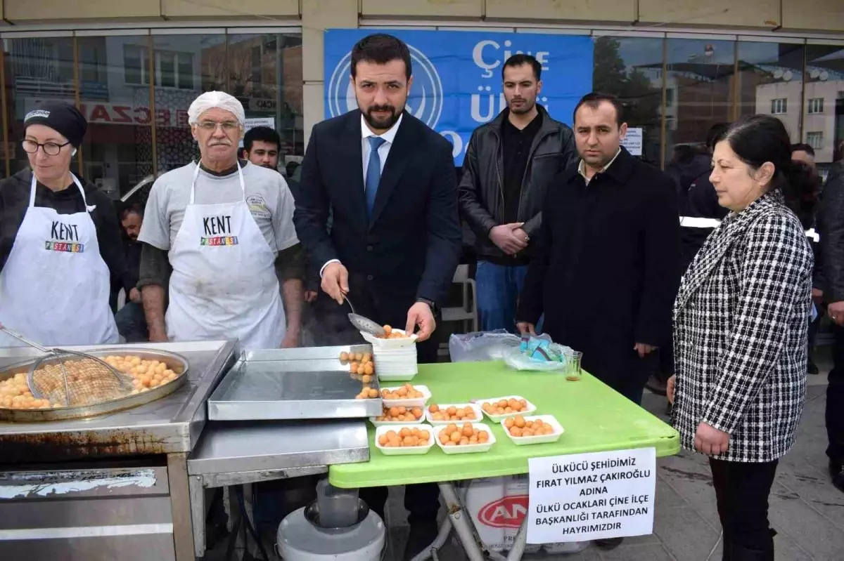 Ege Üniversitesi\'nde Saldırıya Uğrayan Öğrenci İçin Lokma Hayrı Düzenlendi