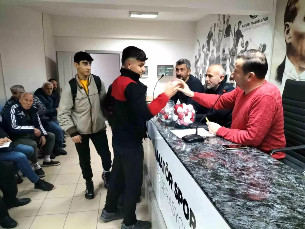 Kayseri U-15 Futbol Ligi Fikstür Çekimi Gerçekleştirildi