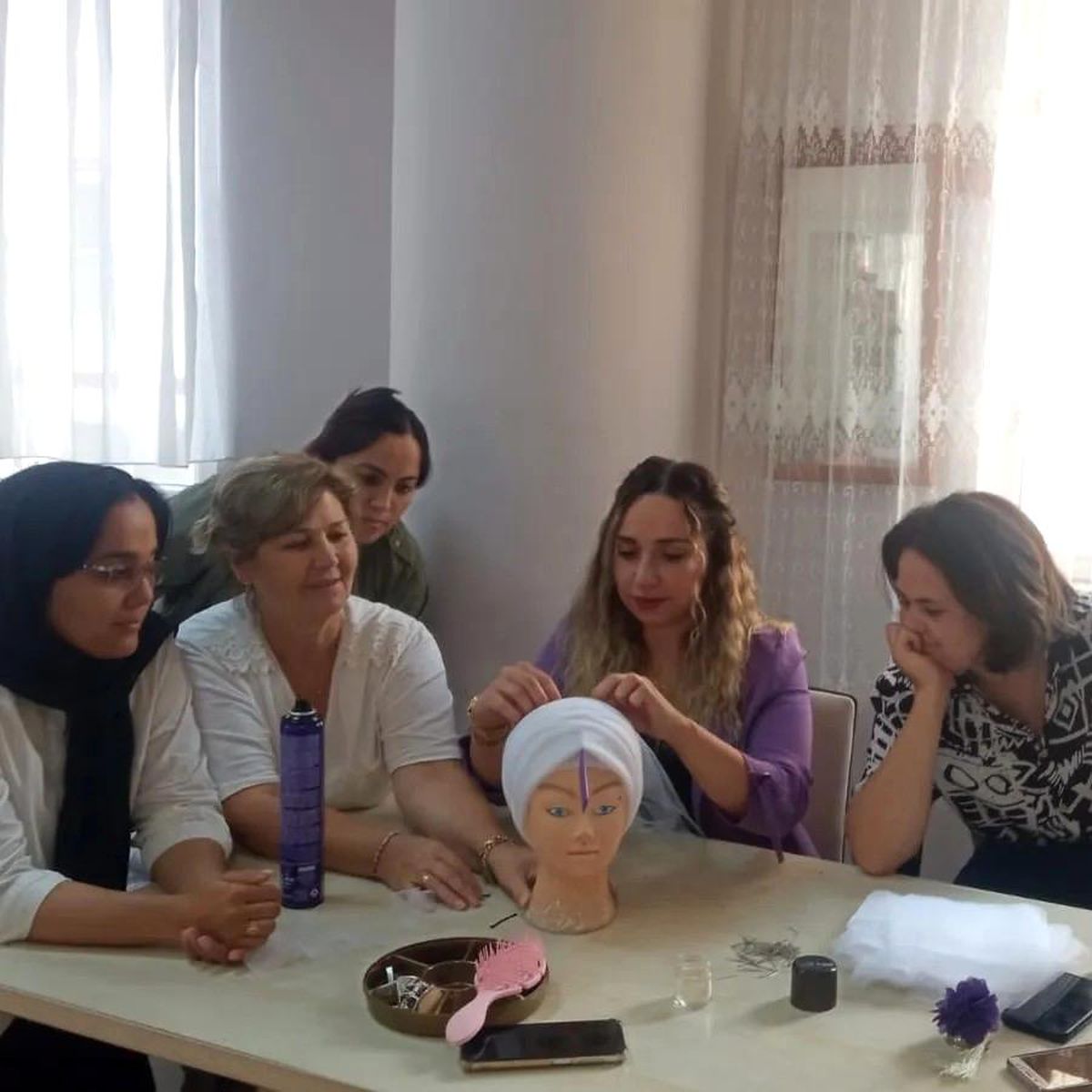 Bilecik Halk Eğitim Merkezi\'nde Kuaförlük Kursları Başladı