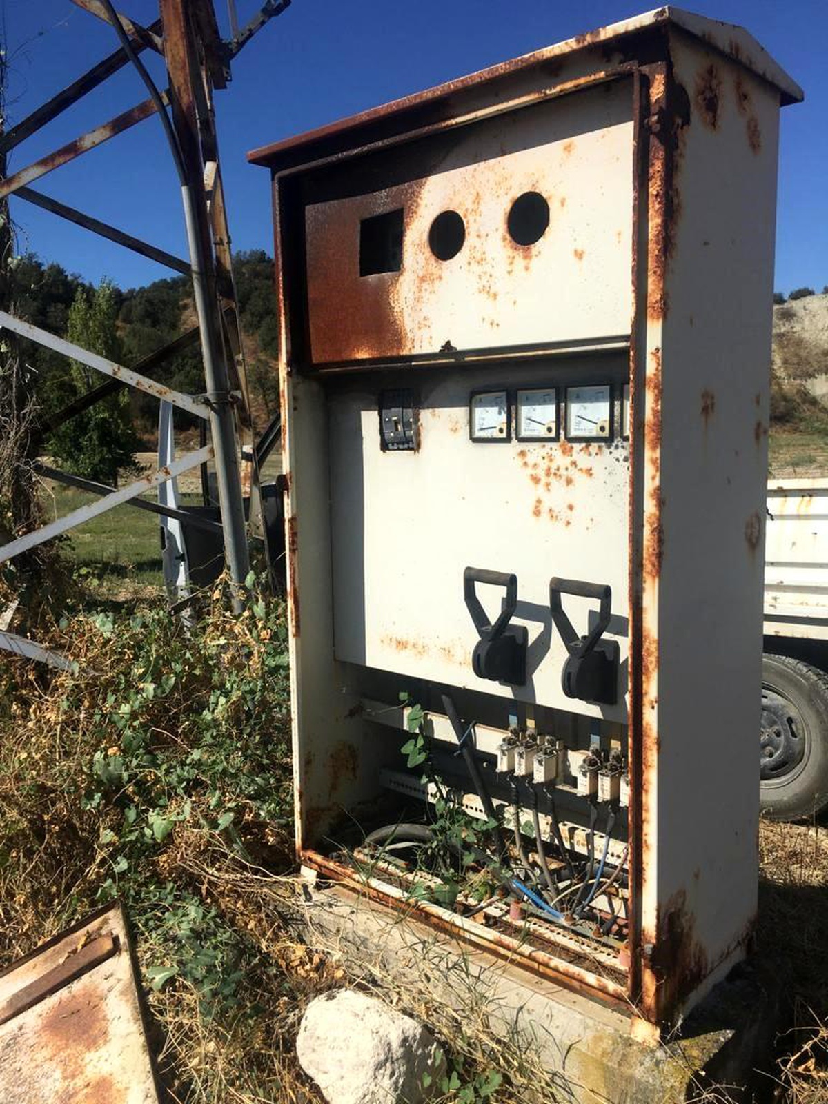 MASKİ, içme suyu elektrik panolarını yenileme çalışmalarına devam ediyor