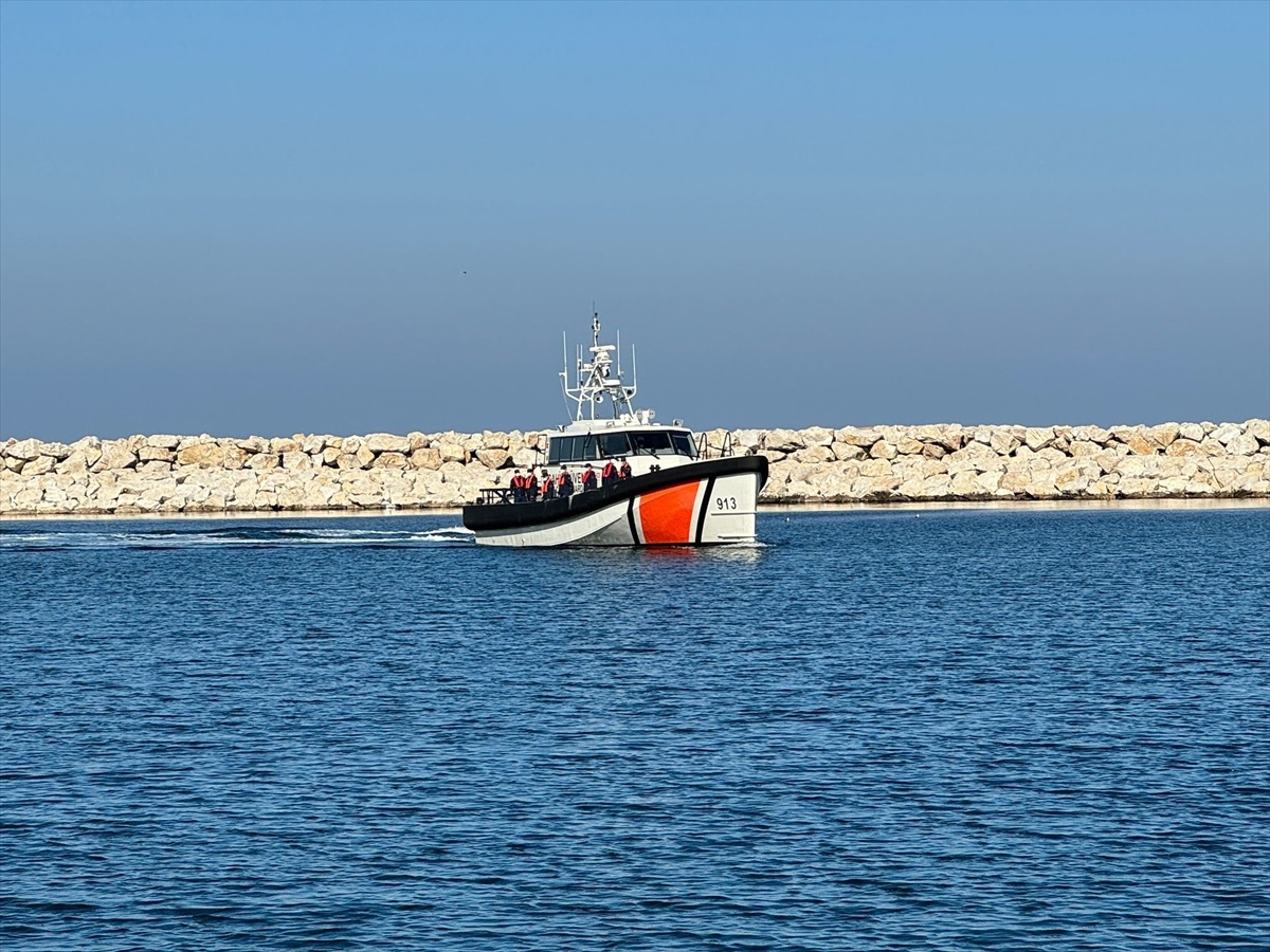 Marmara Denizi\'nde Batan Kargo Gemisi Enkazında İkinci Ceset Bulundu