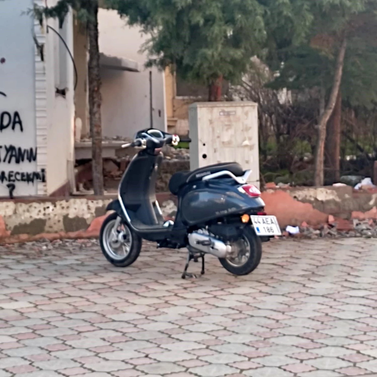 Malatya\'da otomobil ile elektrikli motosikletin karıştığı kazada 1 kişi yaralandı
