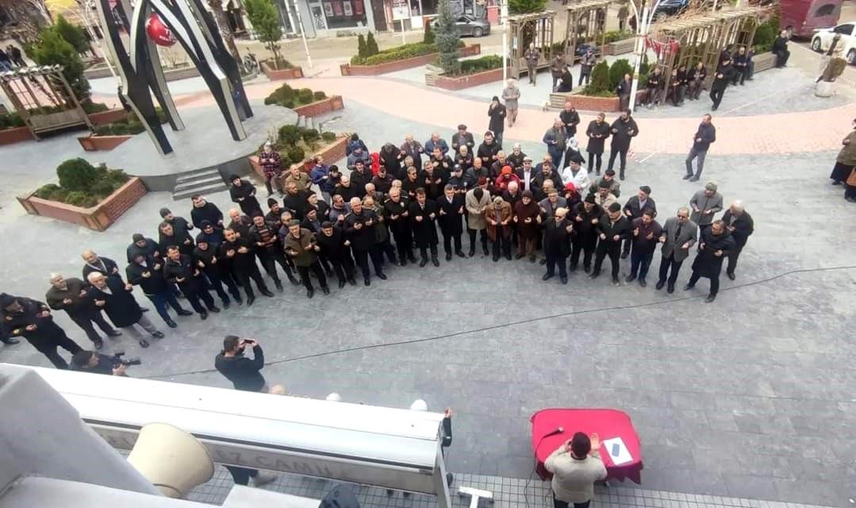 Sinop\'tan Umre Yolculuğuna Uğurlama Programı