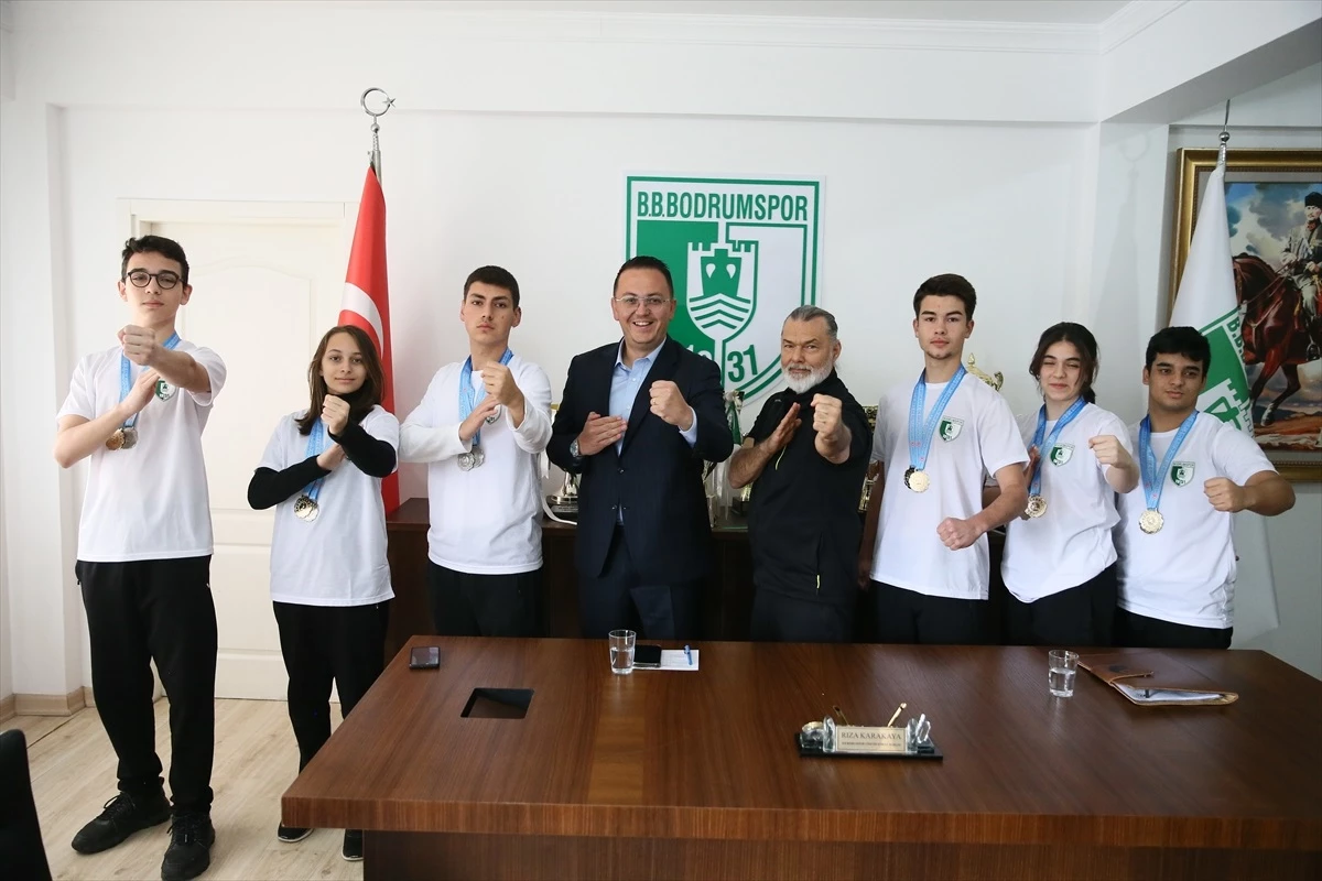 Bodrumsporlu Milli Sporcular Türkiye Wushu Kung Fu Şampiyonası\'nda 14 Madalya Kazandı