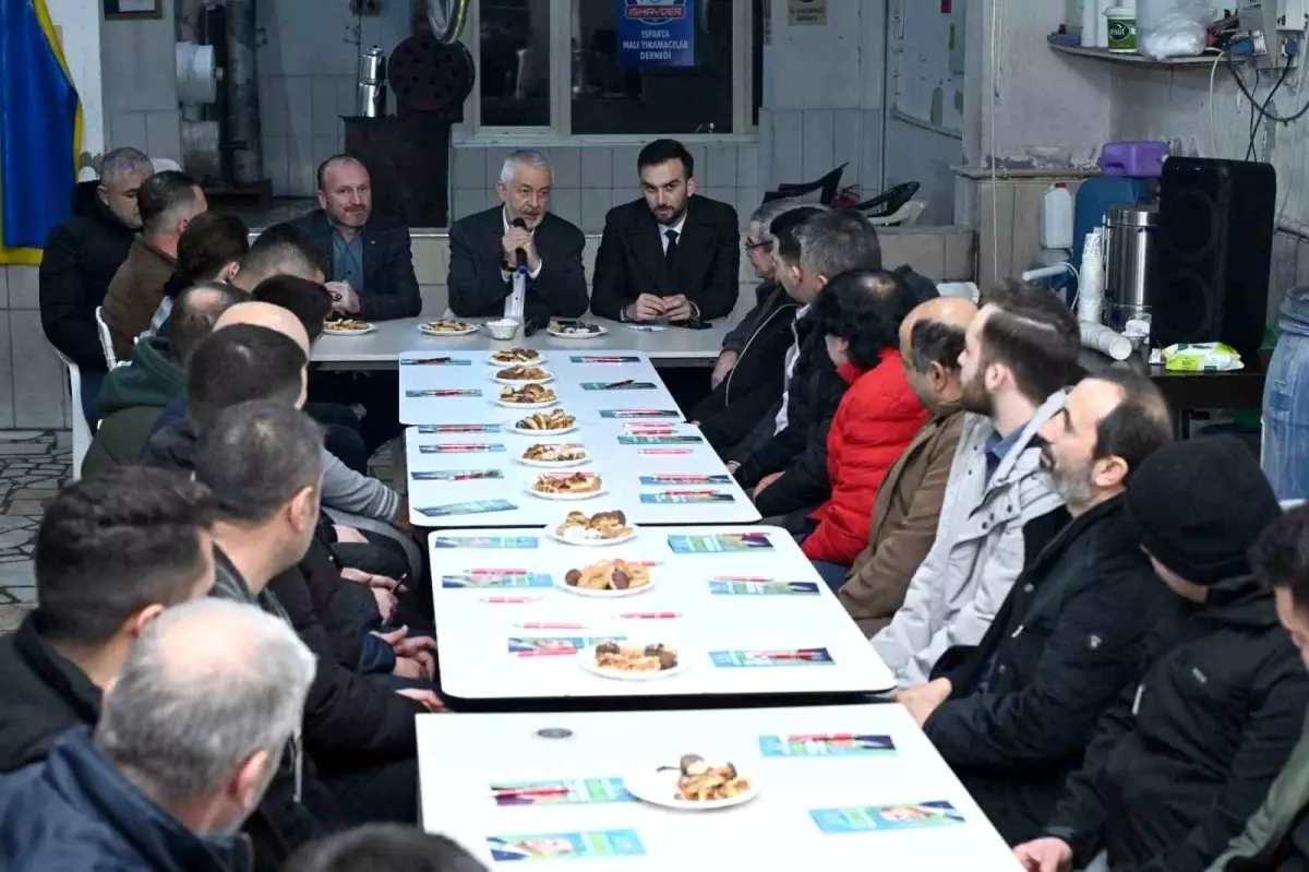 Belediye Başkanı Şükrü Başdeğirmen, Isparta Halı Yıkamacılar Derneği'ni ziyaret etti