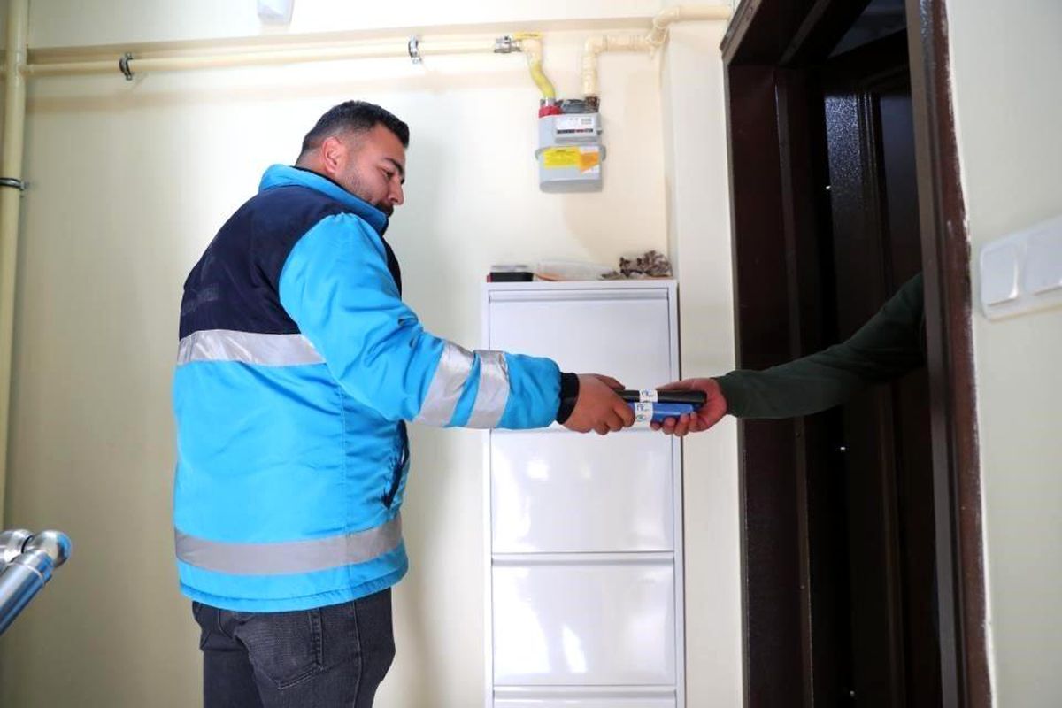 Merkezefendi Belediyesi 20 milyon çöp poşeti dağıtıyor