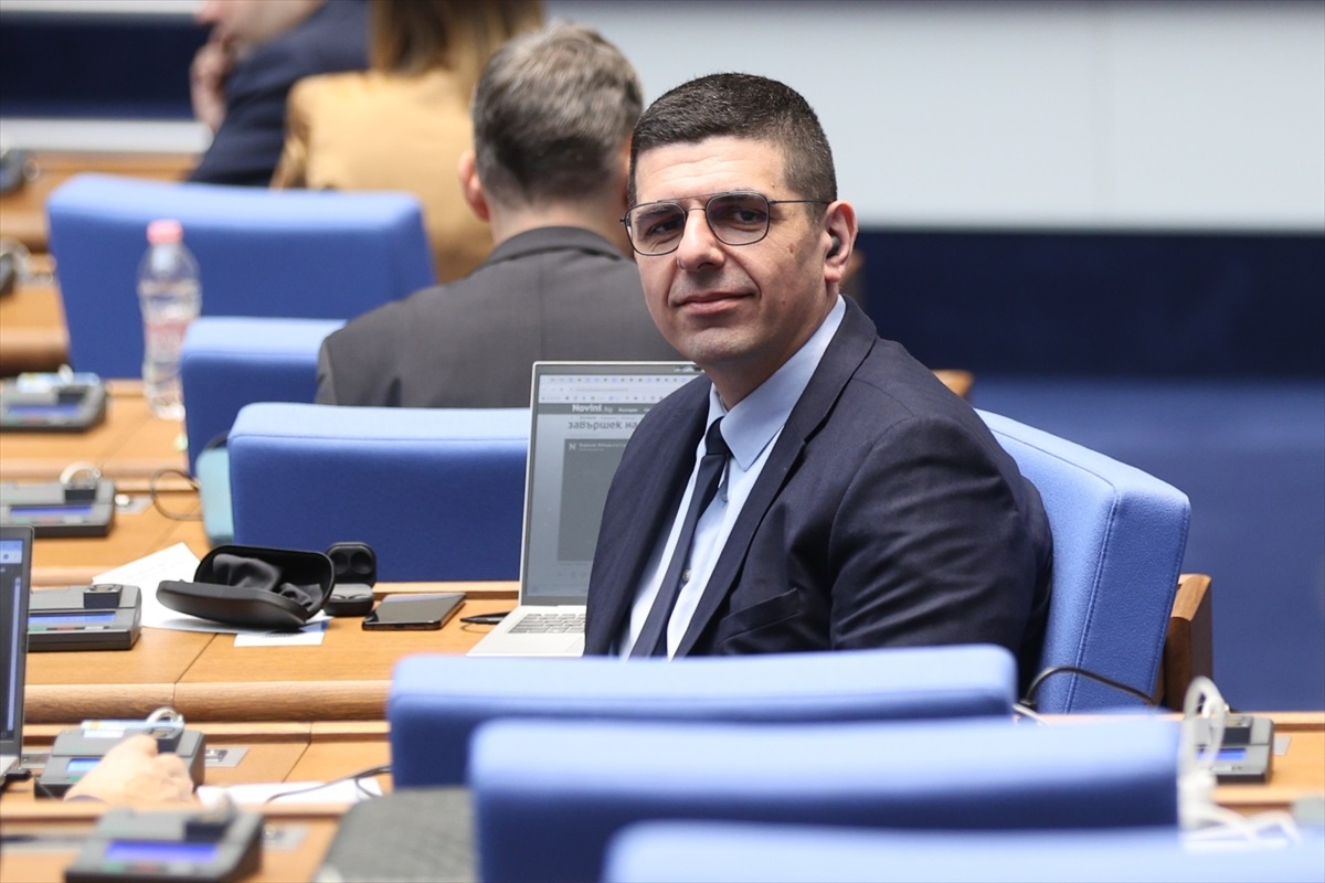 Bulgaristan, vatandaşlık için Bulgarca bilme koşulu getiriyor