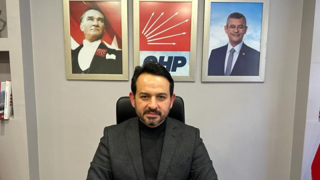 CHP'li 2 belediye başkan adayı seçim yarışından son dakikada çekildi