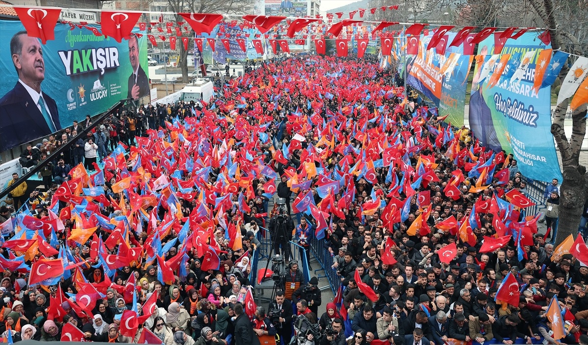 Cumhurbaşkanı Erdoğan: Türkiye, kendi 5. nesil savaş uçağını üretme yolunda çok kritik bir eşiği daha geride bıraktı