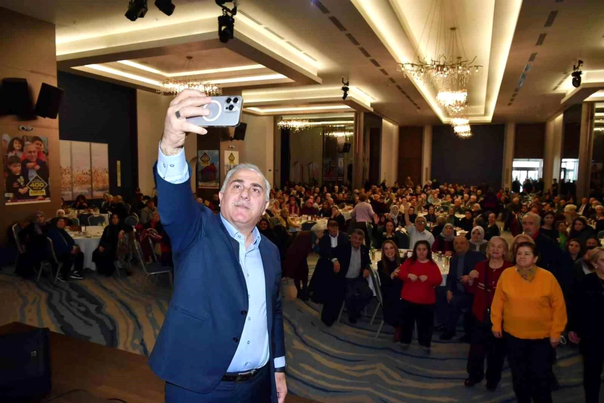Fatih Belediyesi\'nin Yadigar Kahvesi 1. yılını kutladı