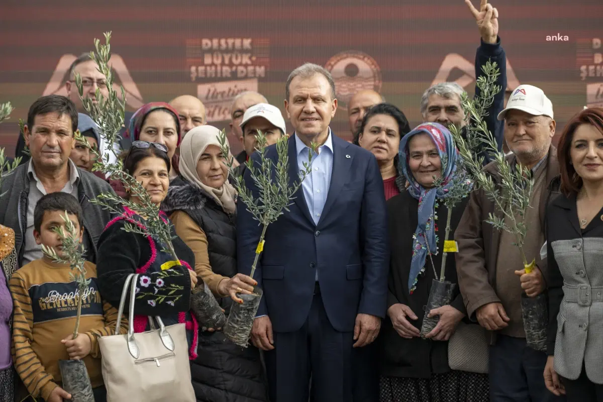 Mersin Büyükşehir Belediyesi Üreticilere Tarımsal Destek Sağlıyor