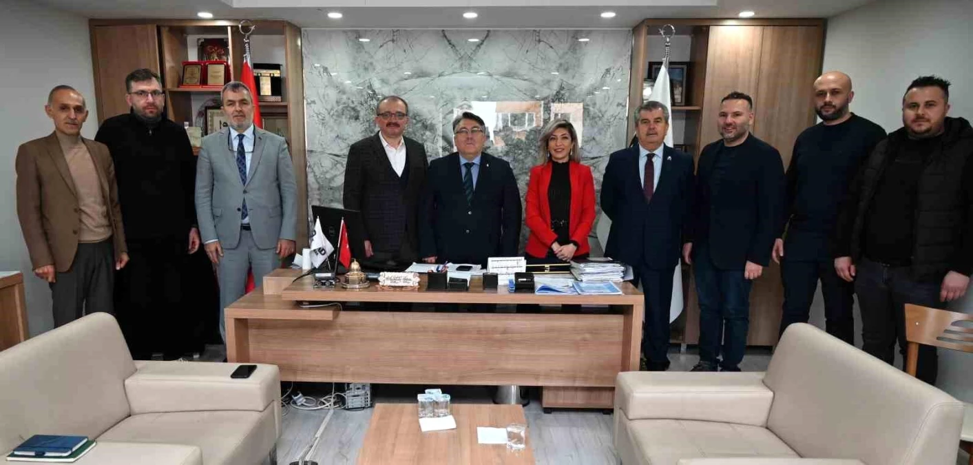 ZBEÜ Rektörü Prof. Dr. İsmail Hakkı Özölçer, Zonguldak MÜSİAD Başkanı Abdulkadir Aktarı\'yı ziyaret etti