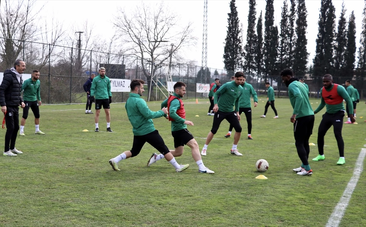 Sakaryaspor, Eyüpspor maçı için hazırlıklarını sürdürüyor