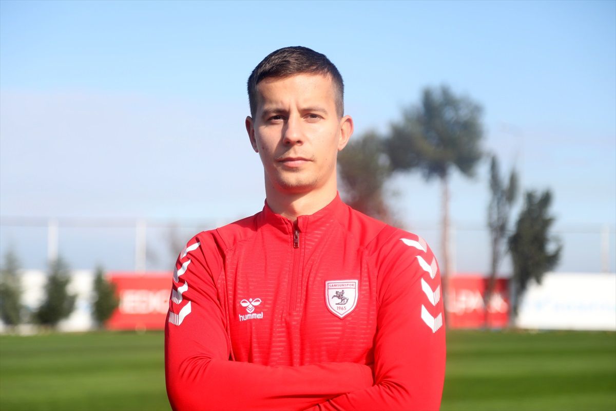 Samsunspor Defans Oyuncusu Satka: \'Çok Zor Bir Durumdan İyi Bir Noktaya Geldik\'