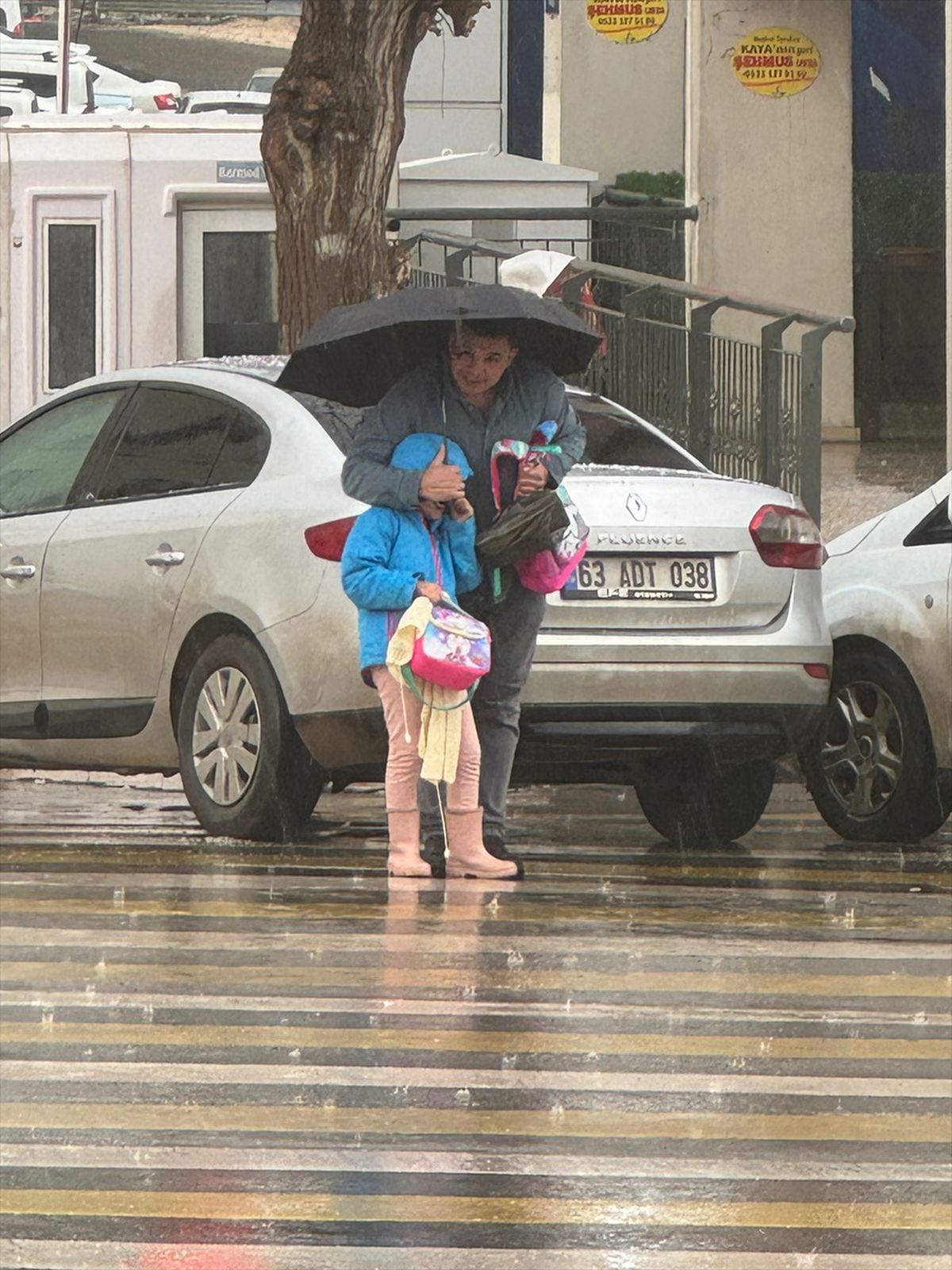 Şanlıurfa\'da Sağanak ve Dolu Etkili Oldu