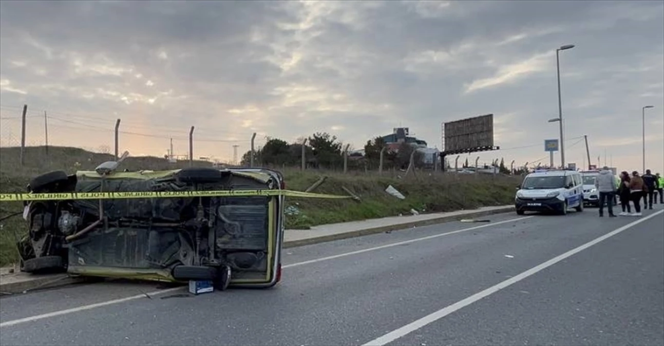 Silivri\'de Otomobil Takla Atarak Kaza Yaptı, Sürücü Hayatını Kaybetti