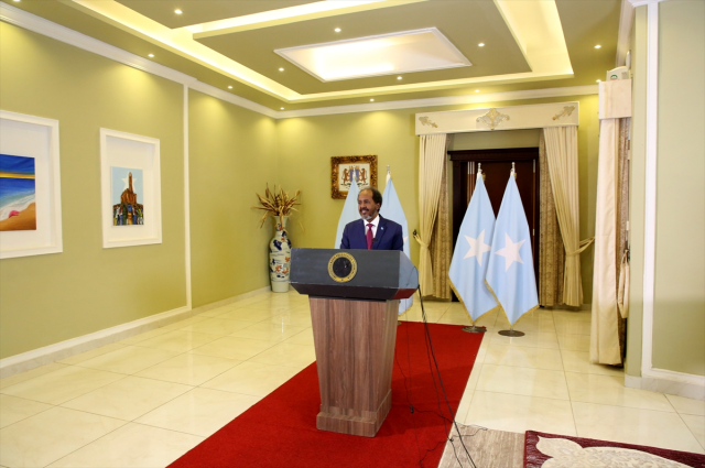 Somali Cumhurbaşkanı Mahmud: Türkiye 10 yıl boyunca denizlerimizi koruyacak