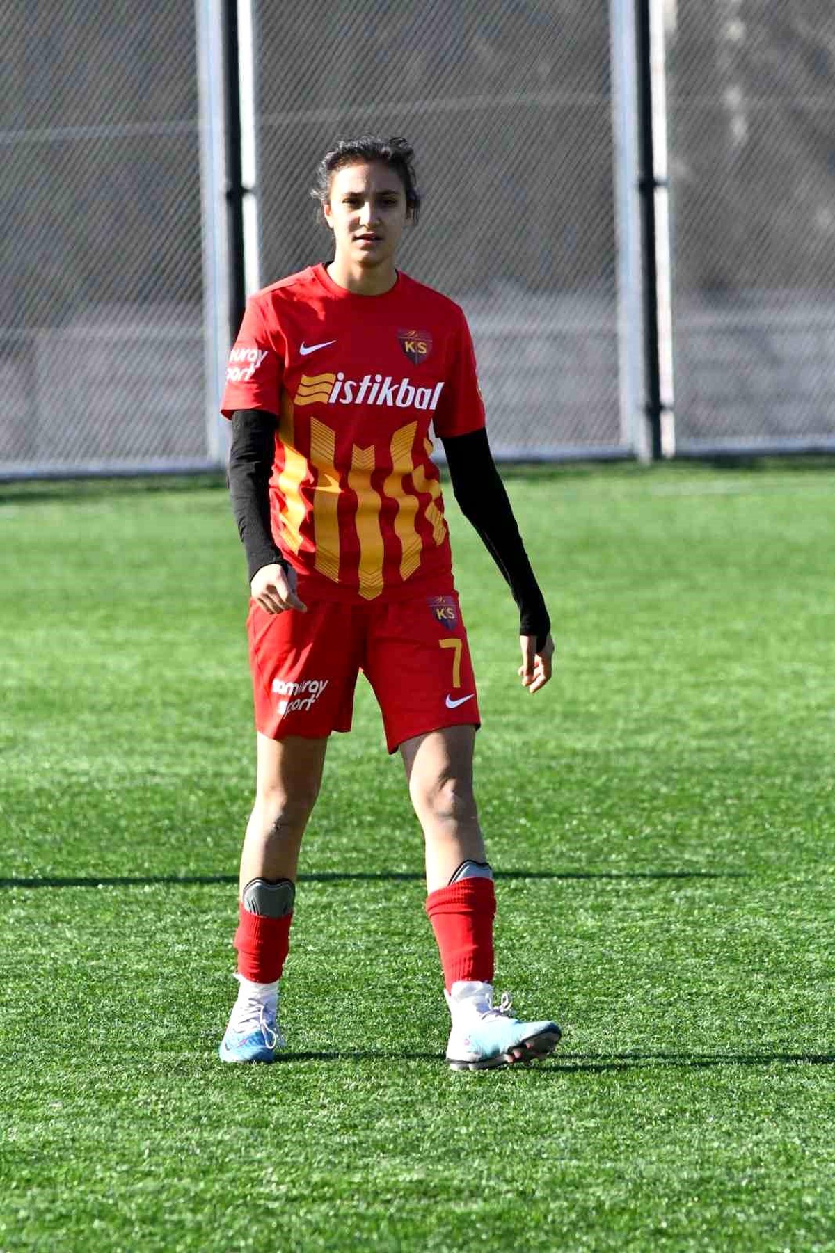 Zeynep Bilir, Kayseri Kadın Futbol Kulübü\'nün gol kraliçesi oldu