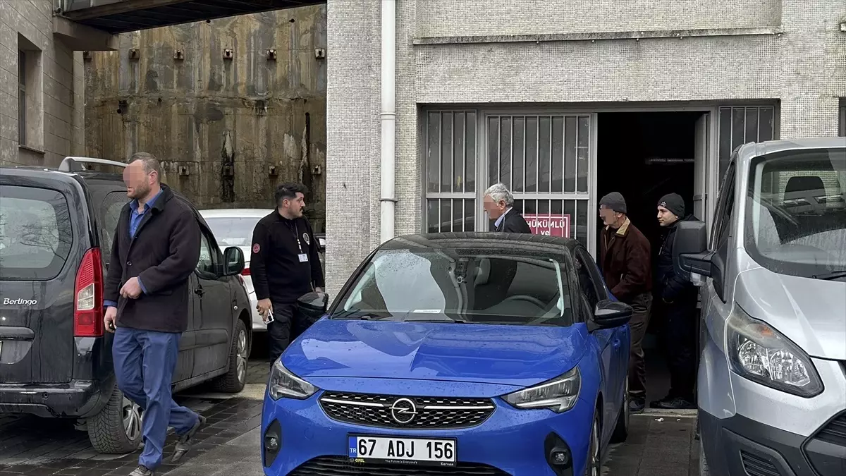 Zonguldak\'ta öğrenci servisi kazasıyla ilgili tutuksuz sanıkların yargılanması devam ediyor