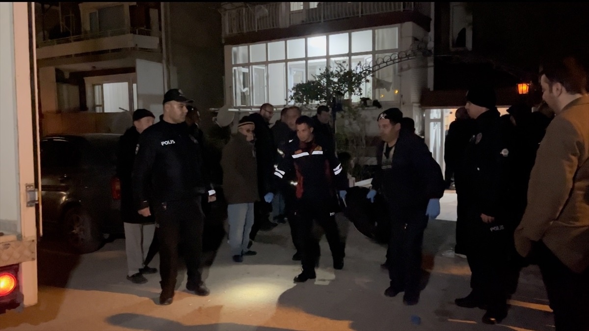 Burdur\'da doğal gazdan zehirlenen yaşlı çift hayatını kaybetti
