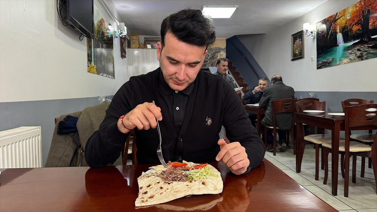 Cumhurbaşkanı Erdoğan\'ın övgüsü Bayburtlu dönercileri sevindirdi