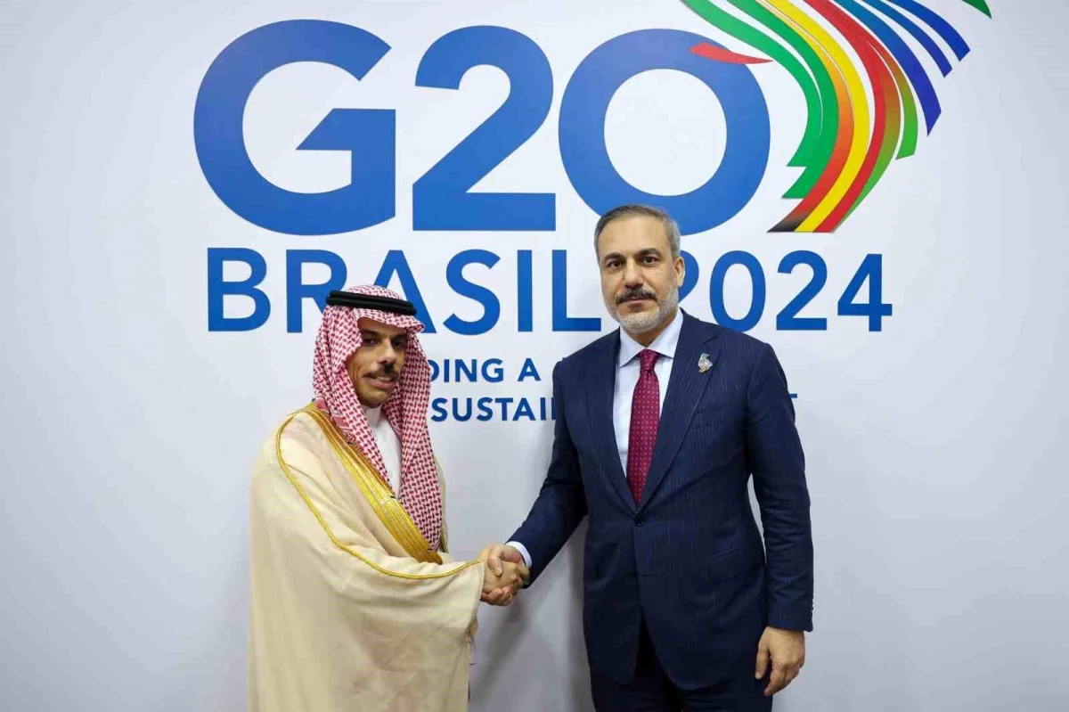 Dışişleri Bakanı Hakan Fidan, Suudi Arabistan Dışişleri Bakanı ile G20 Toplantısı öncesinde buluştu