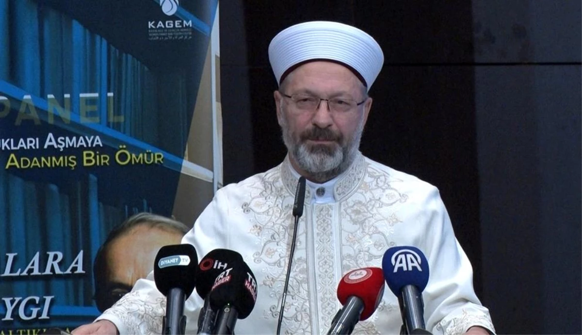 Diyanet İşleri Başkanı Erbaş, Ustalara Saygı Paneli\'ne katıldı