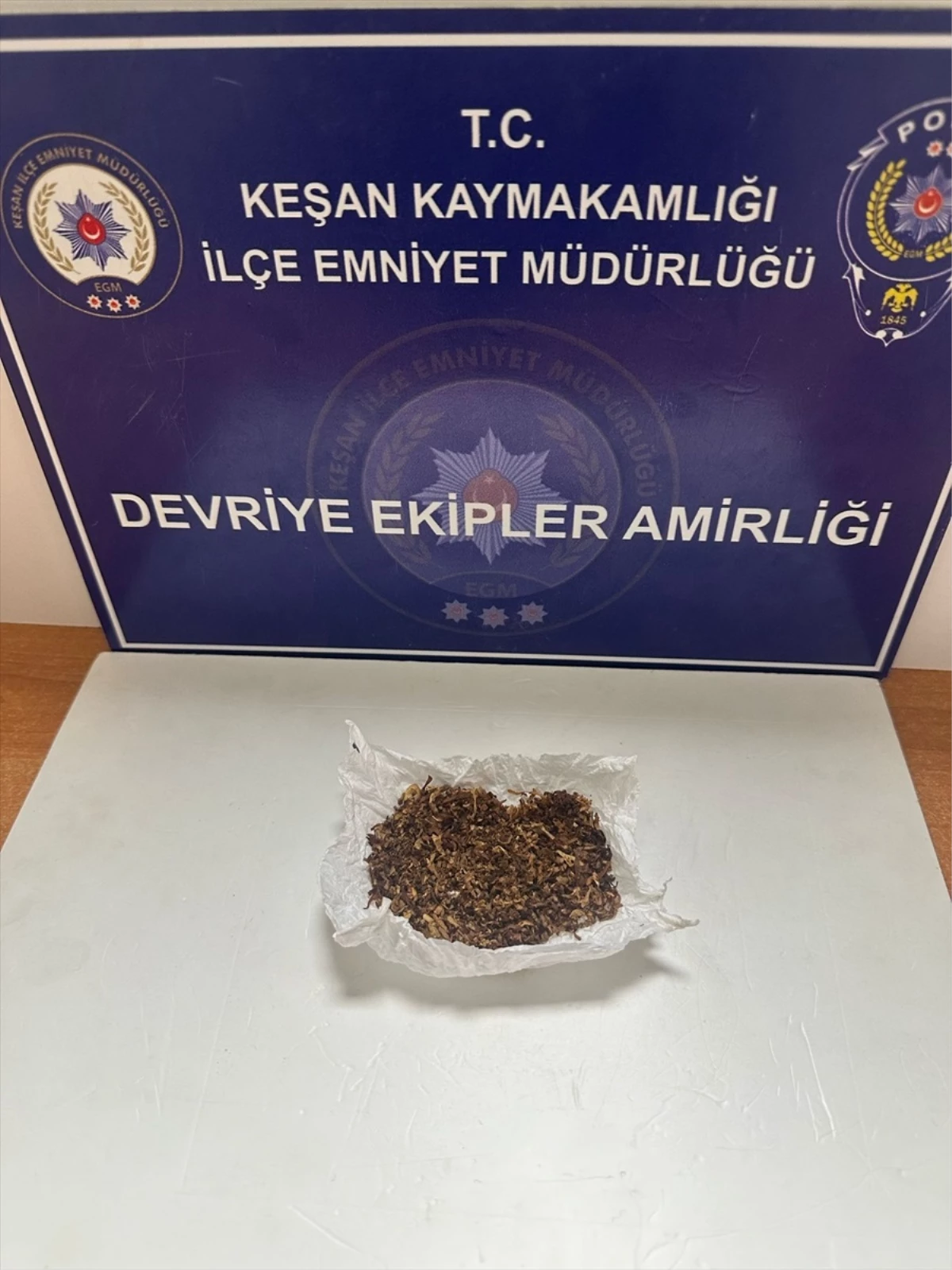 Edirne\'de Uyuşturucu Operasyonunda 10 Zanlı Gözaltına Alındı
