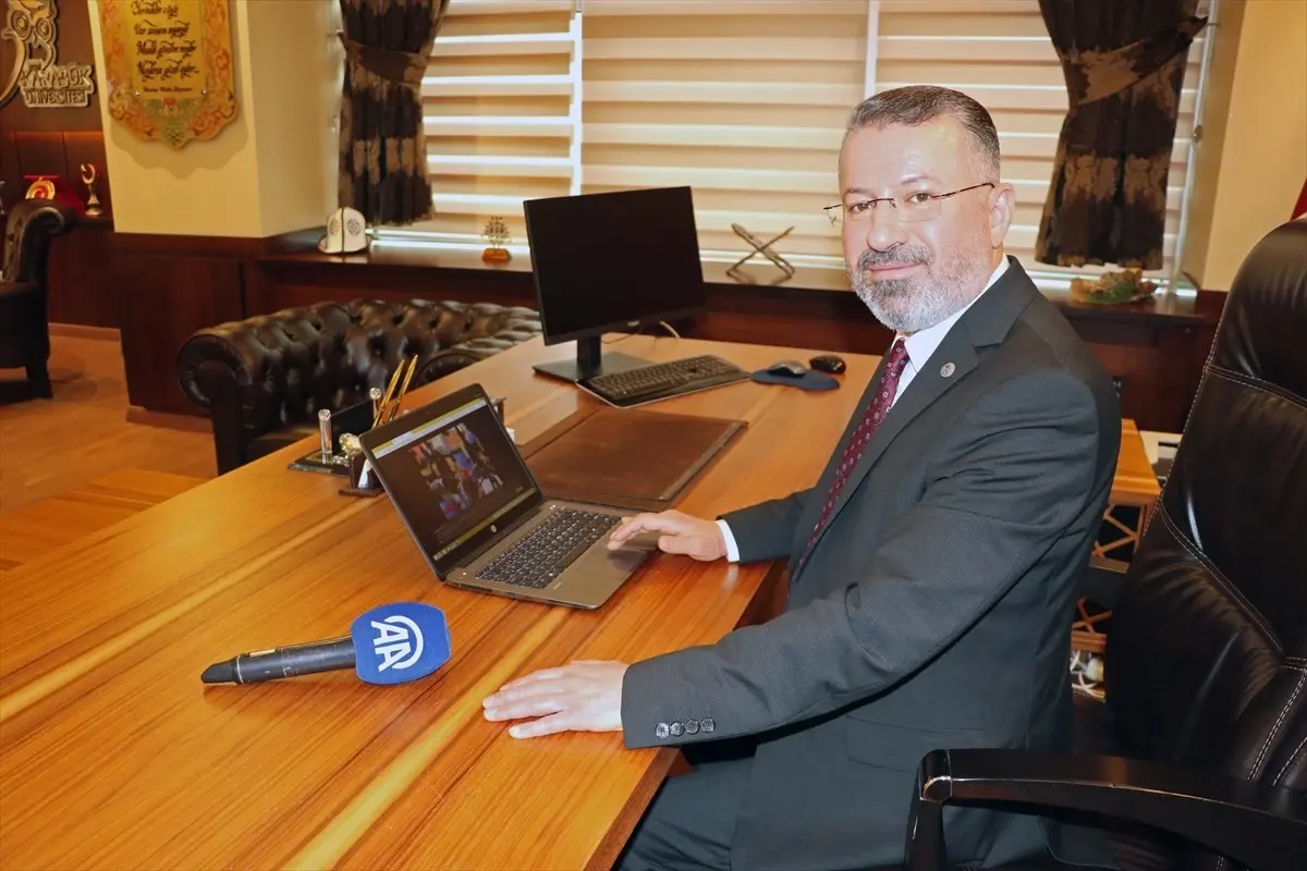 Karabük Üniversitesi Rektörü Prof. Dr. Fatih Kırışık, \'Yılın Kareleri\' oylamasına katıldı