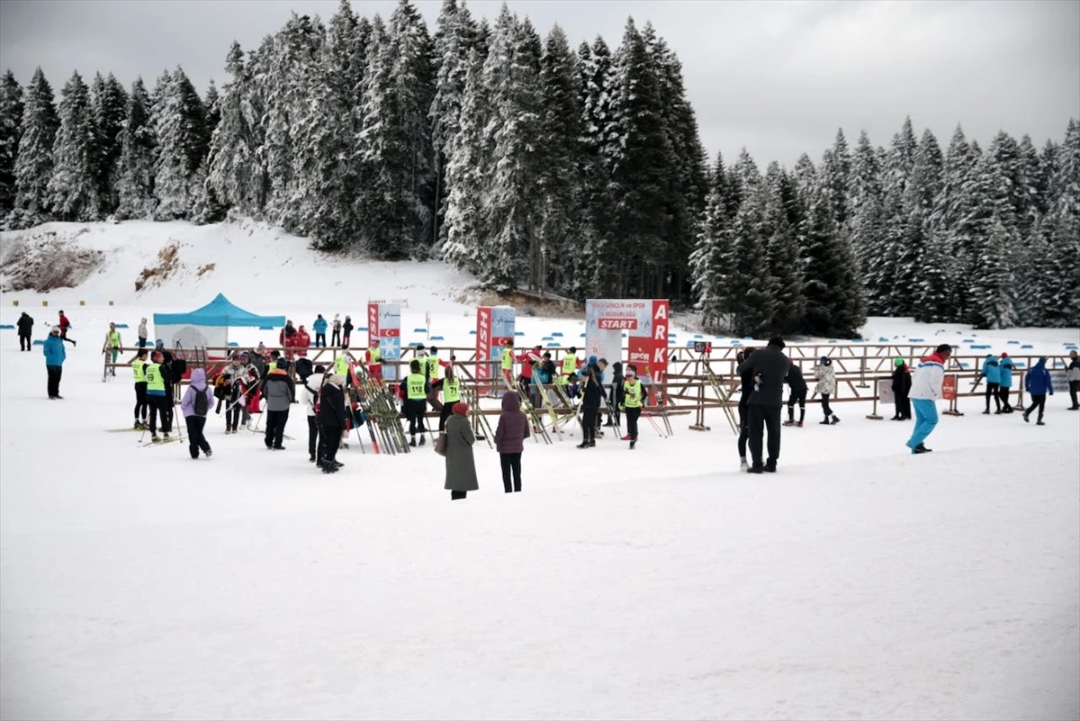 Gerede\'de başlayan Kayaklı Koşu 2. Etap Yarışlarına 300 sporcu katılıyor