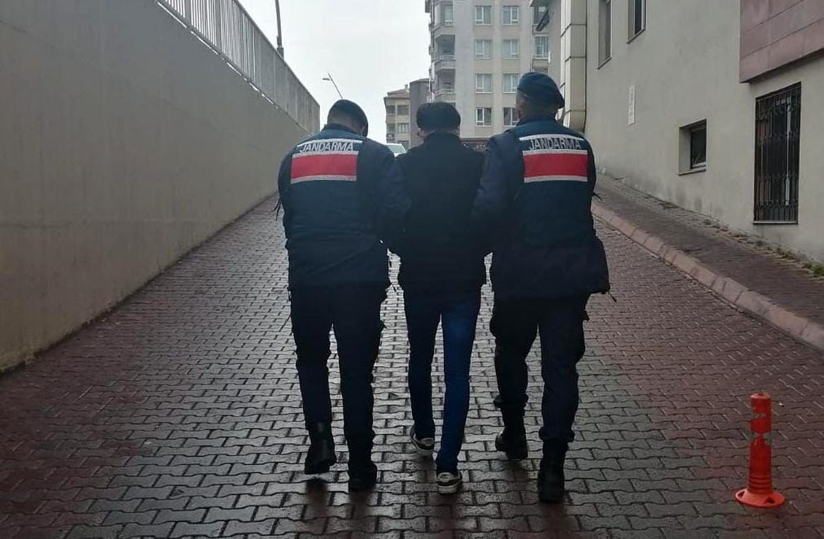 Kayseri\'de PKK/YPG terör örgütüne yönelik operasyon: 2 gözaltı